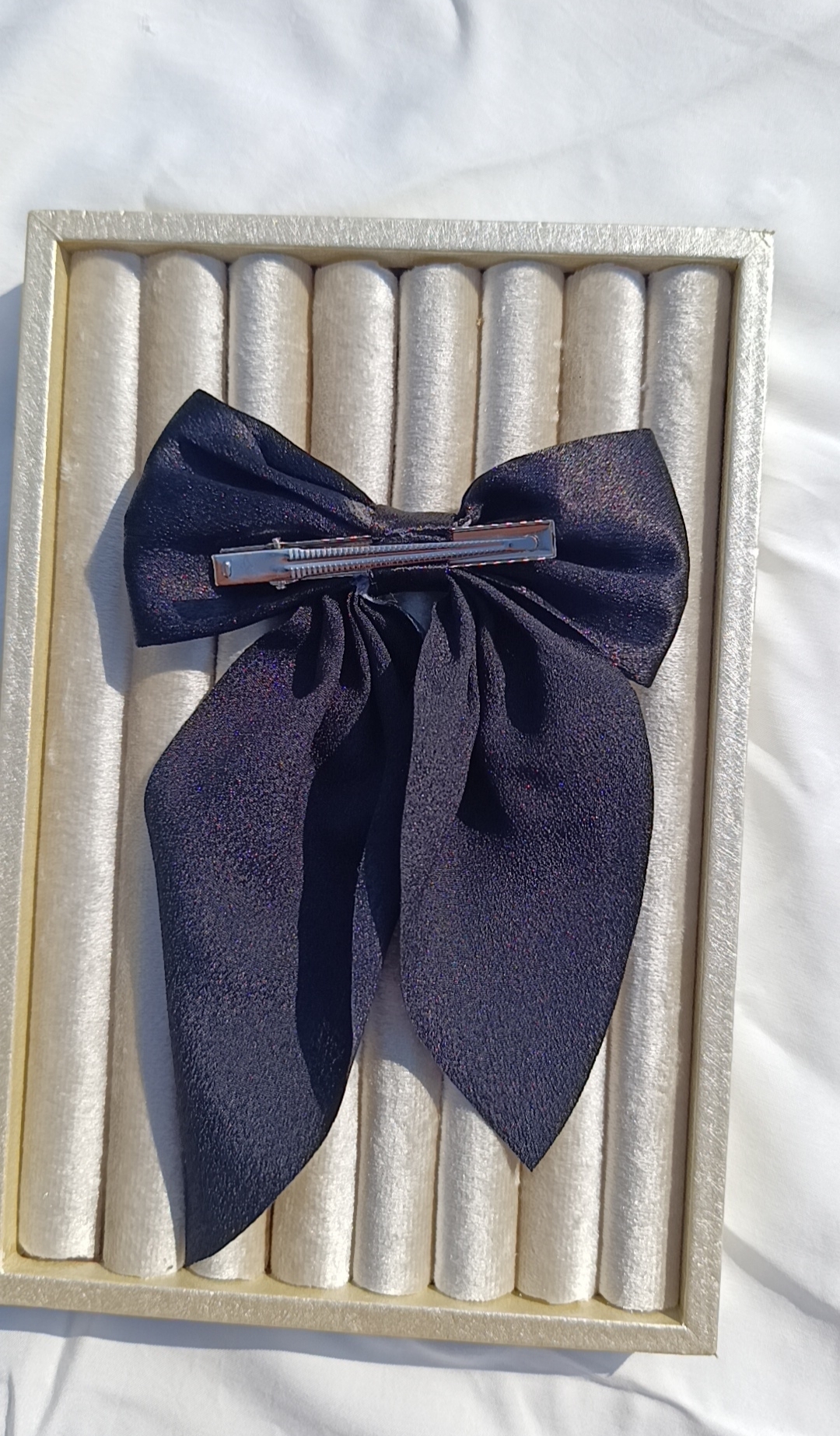 The Midnight Satin Tail Bow - Image 2