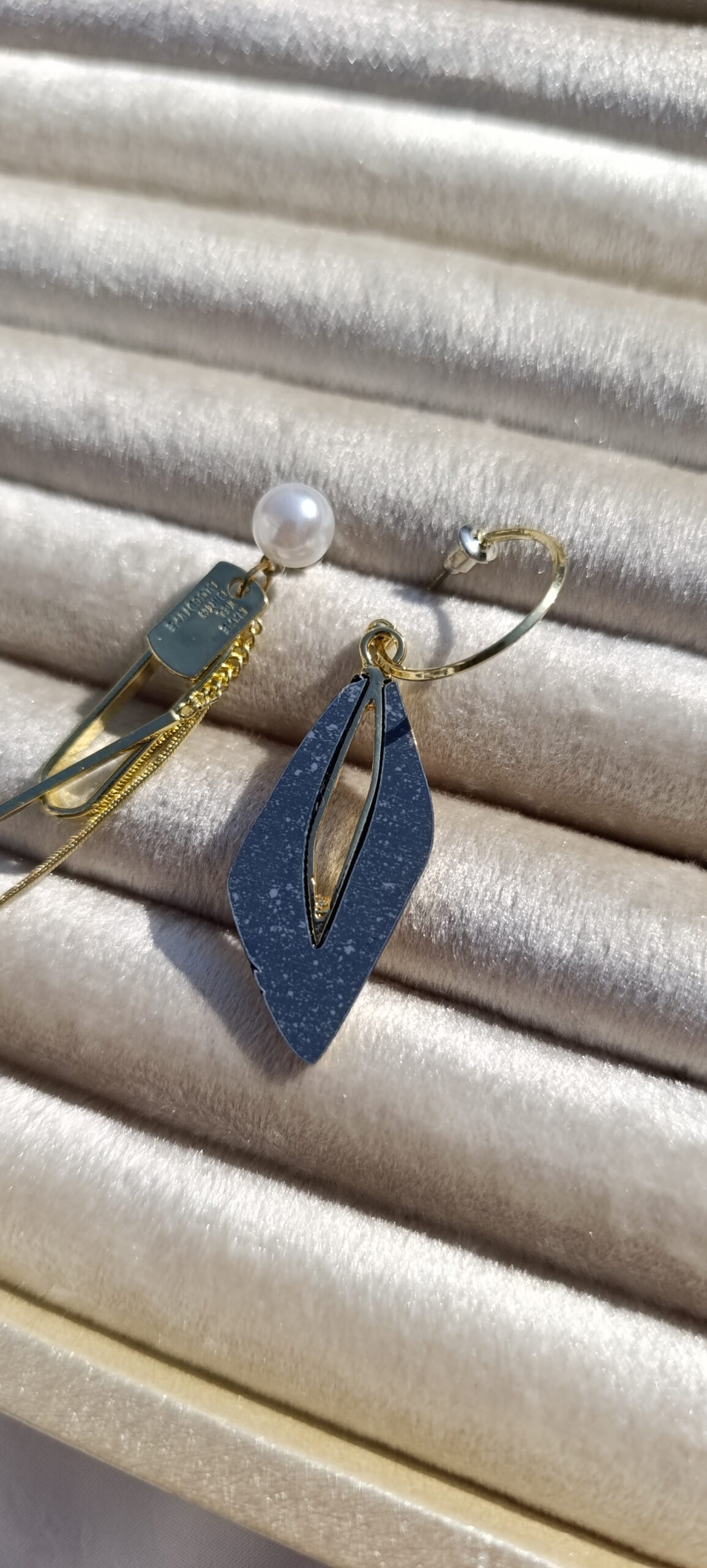 Mismatched Geometric & Pearl Dangles - Image 2