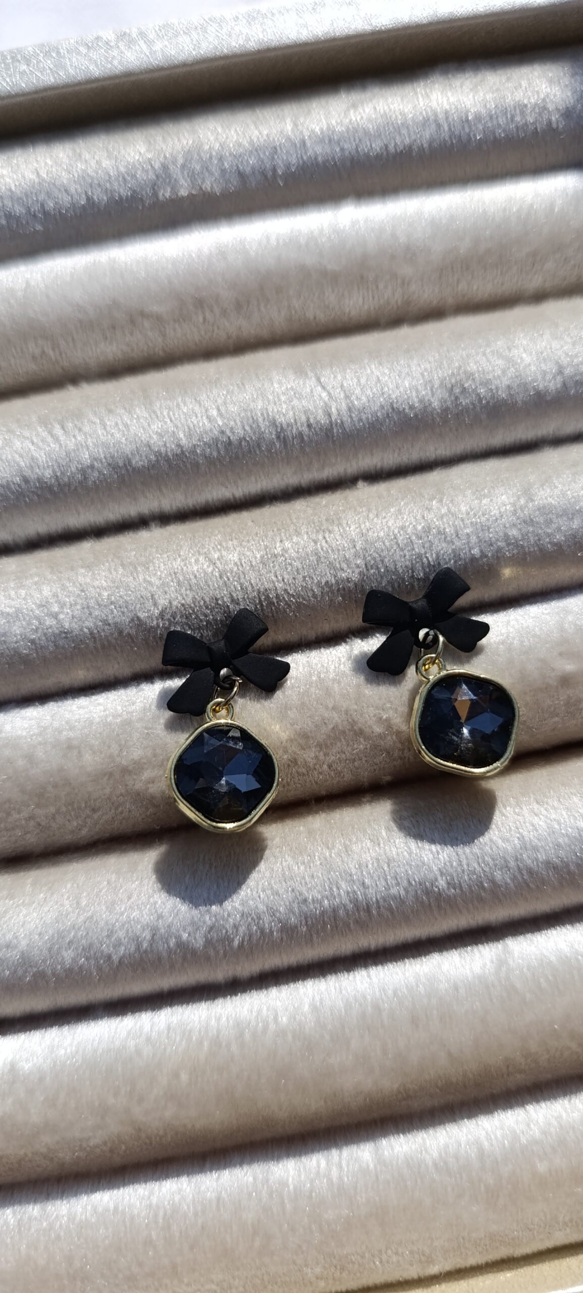 Black Velvet Bow & Gemstone Drops - Image 3