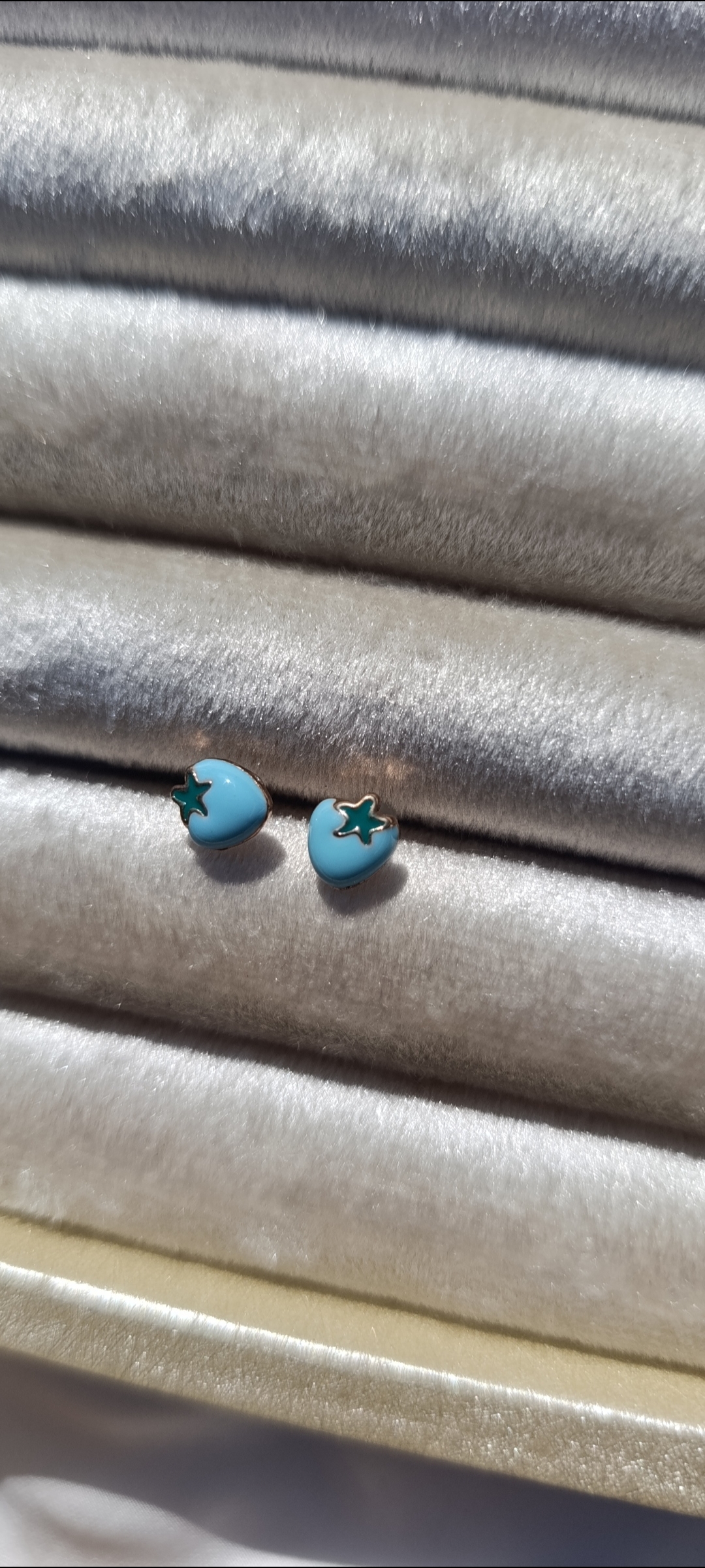 Star-Heart Studs - Image 5