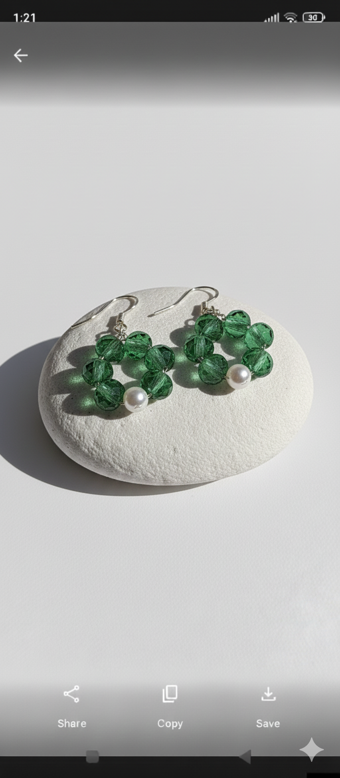 Beaded "Wreath" Hoop Earrings - Image 4