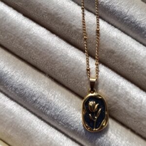 Vintage black Tulip Oval Pendant