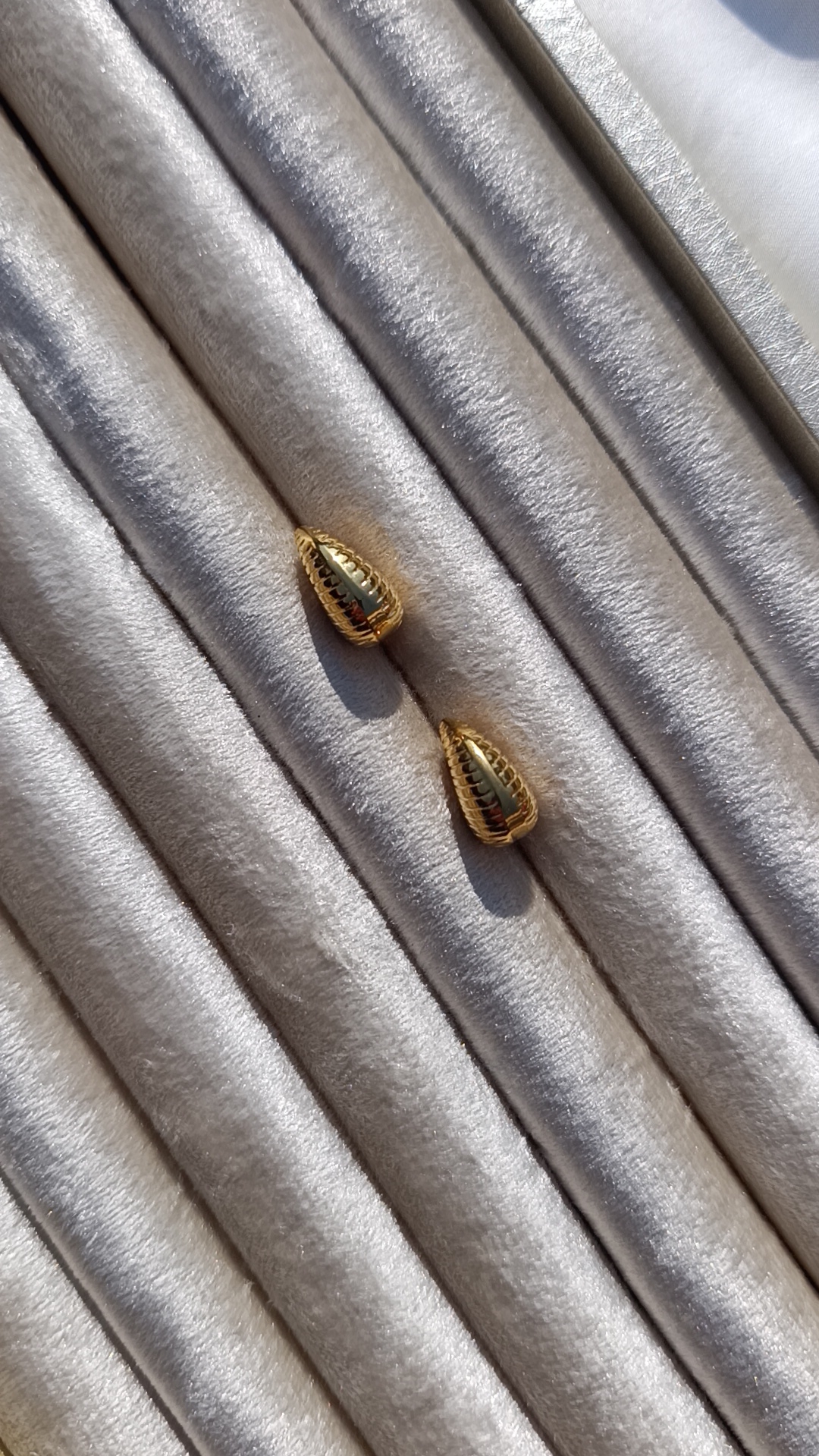 Ribbed Golden Teardrop Studs - Image 2