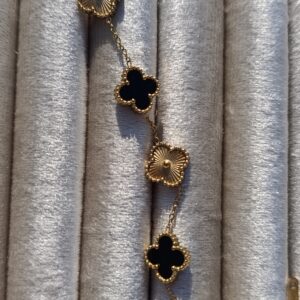 Onyx-Style Multi-Clover Bracelet