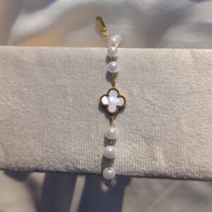 Dual-Tone Reversible Pearl Clover Bracelet