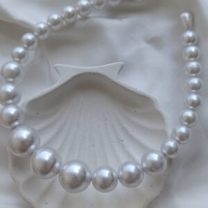 Grand Royale Pearl Hoop