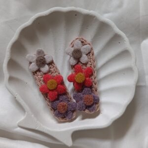 "Adorn" Hand-Crocheted Floral Hair Clips (Set of 2)